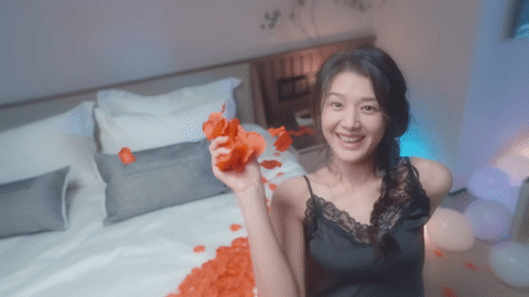 完蛋我被美女包圍了手機(jī)移植版