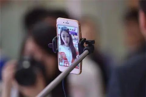 成為直播人的APP有哪些？