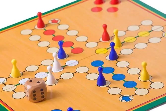 好玩的棋類游戲