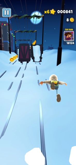 地鐵跑酷踩雪版本(Subway Surf)
